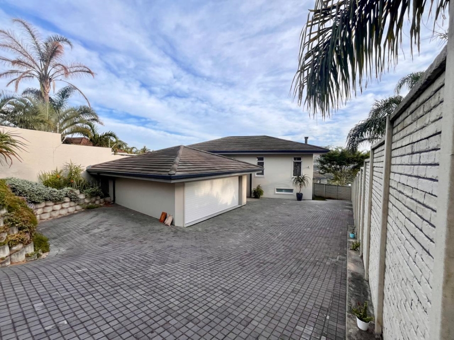 To Let 3 Bedroom Property for Rent in Nahoon Beach Eastern Cape